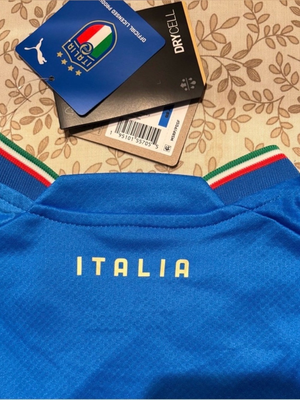 NWT ITALIA PUMA Home Short Sleeve SoccerJersey